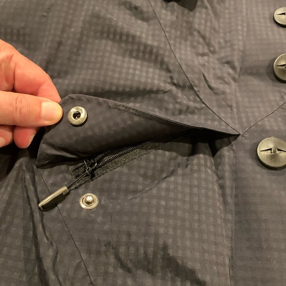 Columbia Black Onni-Tech Waterproof Women’s Jacket Size XS - Picture 8 of 16